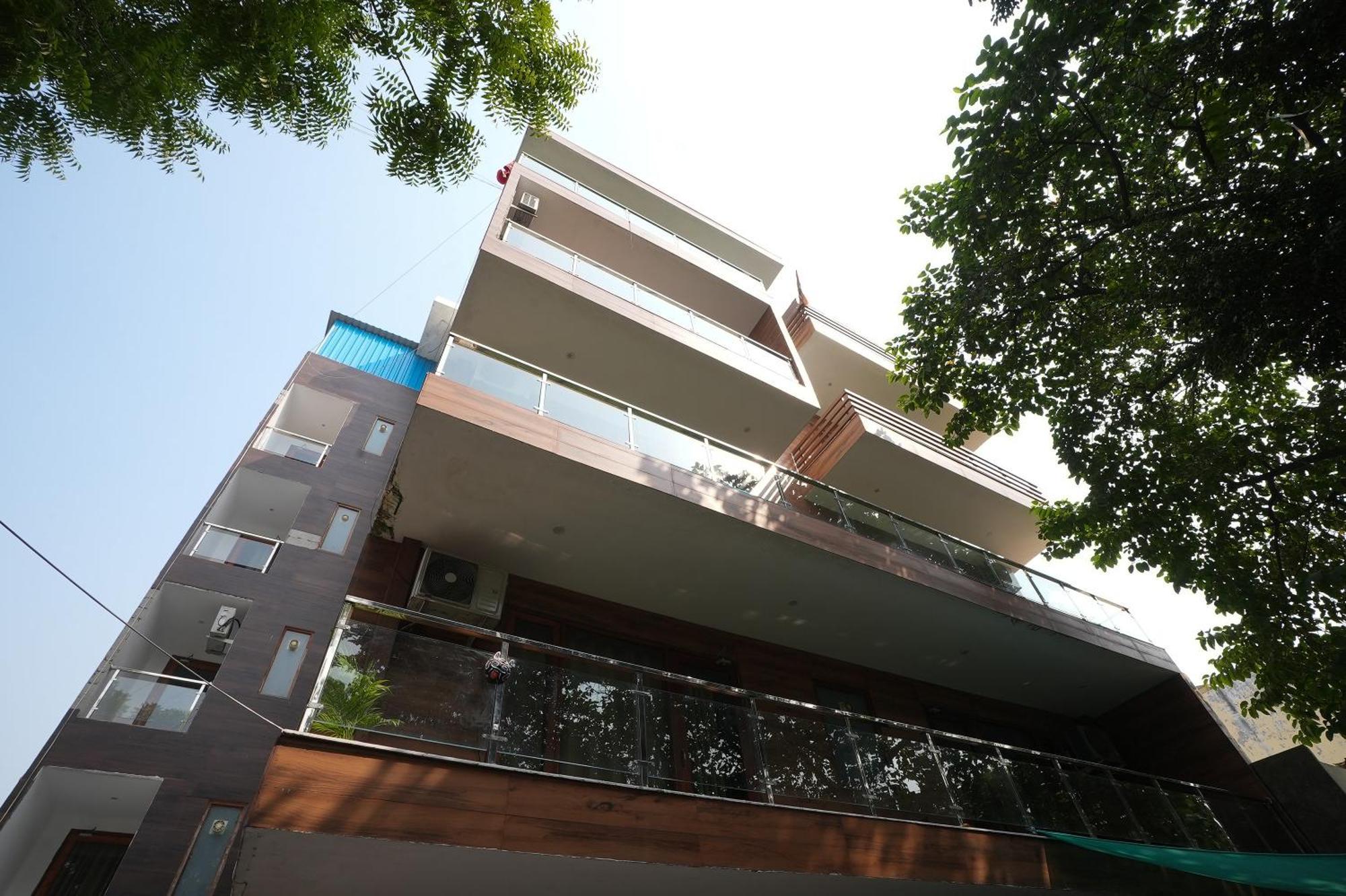 Hotel Tanvi Premium Residency Near Artemis Hospital, Gurugram à Gurgaon Extérieur photo